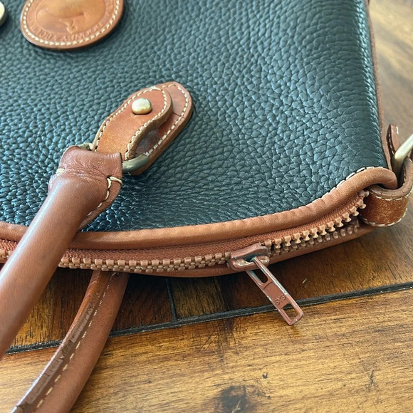 Dooney & Bourke handbag leather satchel black brown - Picture 8 of 16